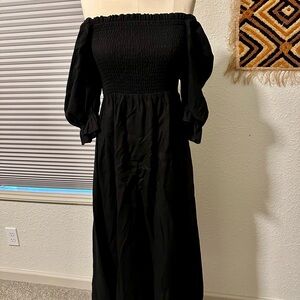 GAP Black Long Sleeve Off-Shoulder Dress